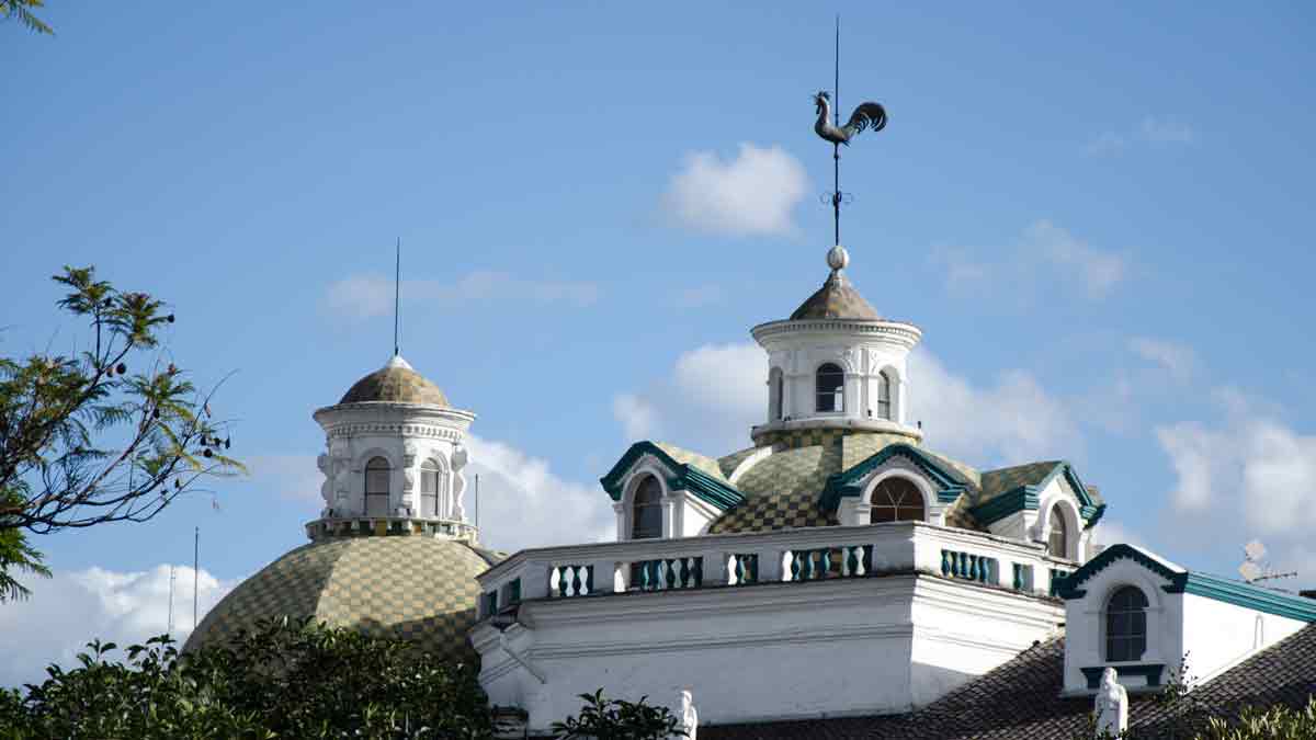El mito detrás de la vanguardia meteorológica de la catedral de Quito