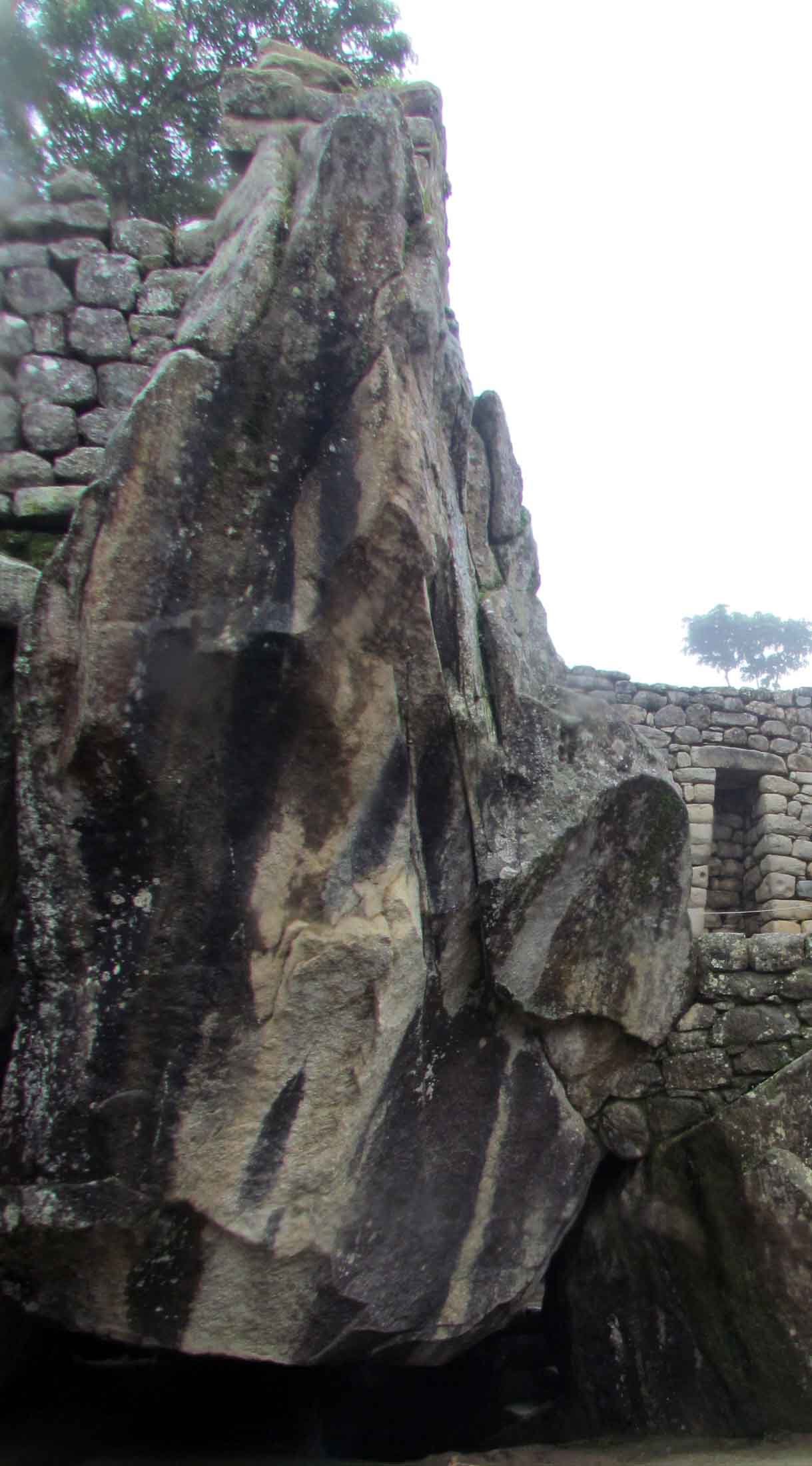 La montaña en el Templo del Cóndor