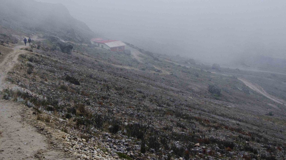 Conduciendo al Refugio de Guagua Pichincha  