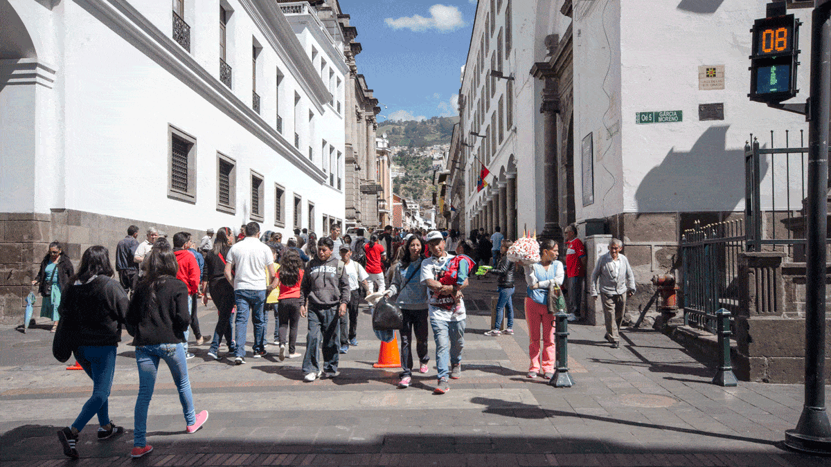 Crossing a Busy Intersection in Quito, Ecuador | ©Angela Drake / Not Your Average American