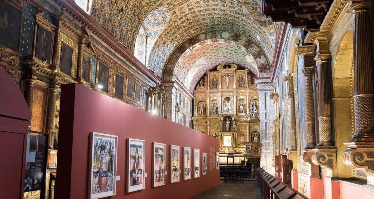 Un museo único en una iglesia colonial en la histórica Bogotá