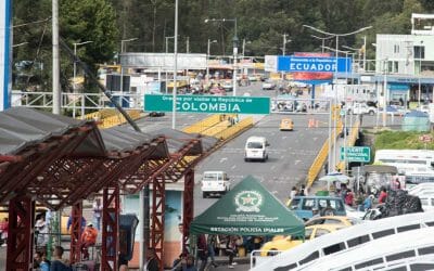 Border Crossing from Colombia into Ecuador