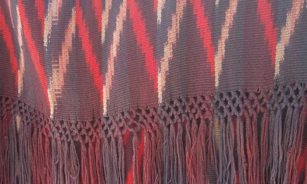 The Handwoven Makana of Azuay, Ecuador
