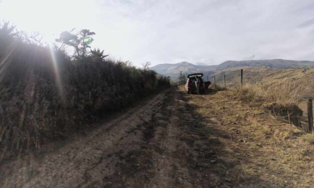 Driving to Cerro Puntas